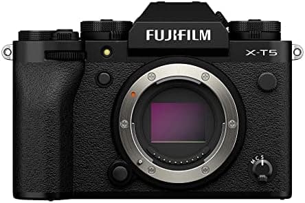 Fujifilm X-T5 Review: The APS-C King Refuses to Surrender Its Throne